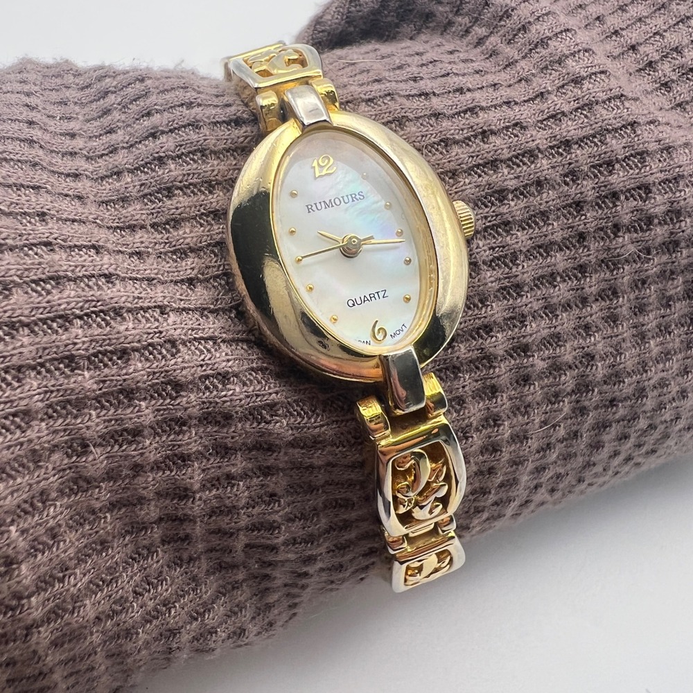 Vintage Quartz Women's Bracelet Watch Gold Tone Mother of Pearl Face Rumours